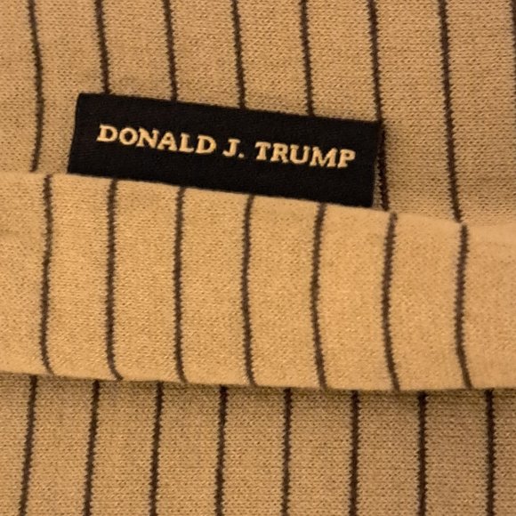 TRUMP SIGNATURE COLLECTION GOLF SHIRT - Picture 3 of 7